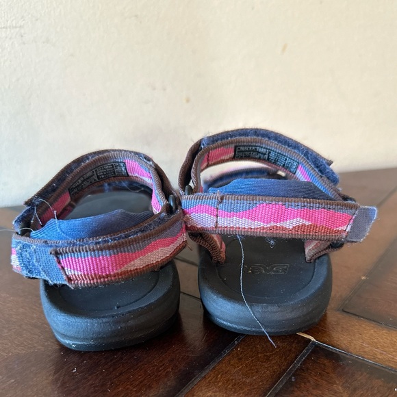 Teva Kids Hurricane XLT 2 Sandals Vista Blue Indigo Size 6 Unisex Outdoor - Picture 12 of 14